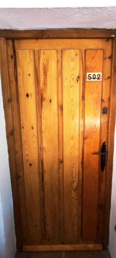 Apartamento Solano - Virgen De La Vega - Alcala Ideal Montana Y Relax 特鲁埃尔 外观 照片